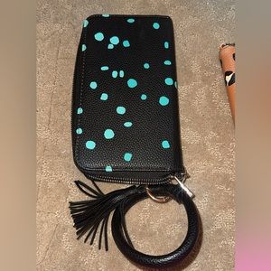 Thirty one 31 all about the Benjamin’s wallet with extra loop black teal